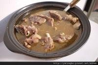 正確品嚐鴨桐伯宅配薑母鴨美味的步驟